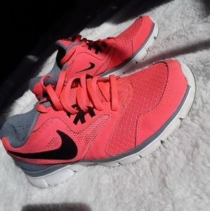 Nike flex experience rn 3